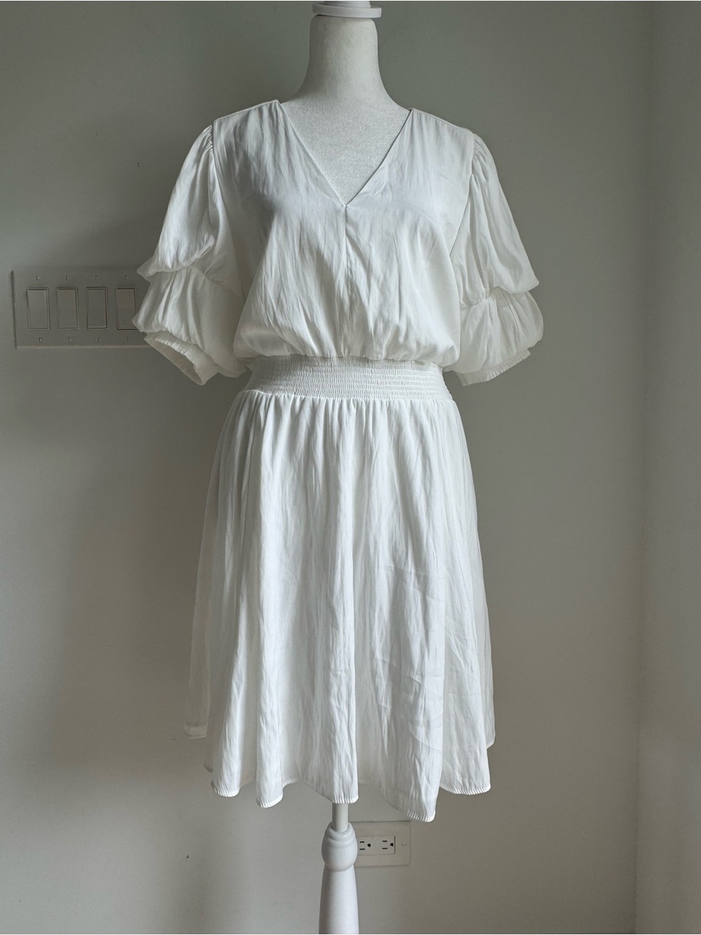 1. State Women's White Tiered Bubble Sleeve‎ Dress Size M Special Occasion Event